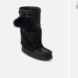 Manitoba mukluks Women's Black Winter Boots